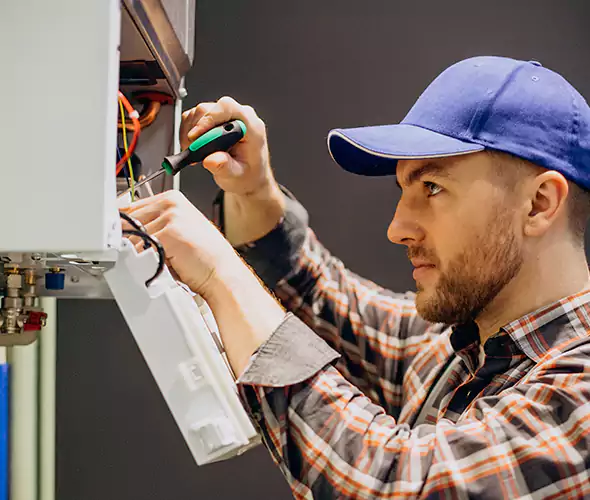 Expert Plumber for Tankless Water Heater Maintenance in Melrose, MA: Schedule Professional Maintenance Services with Us
